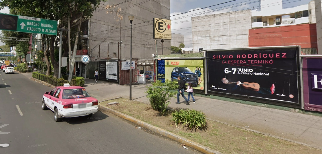 Pensiones y Estacionamiento Para Autom�viles Colonia Ropa Norte